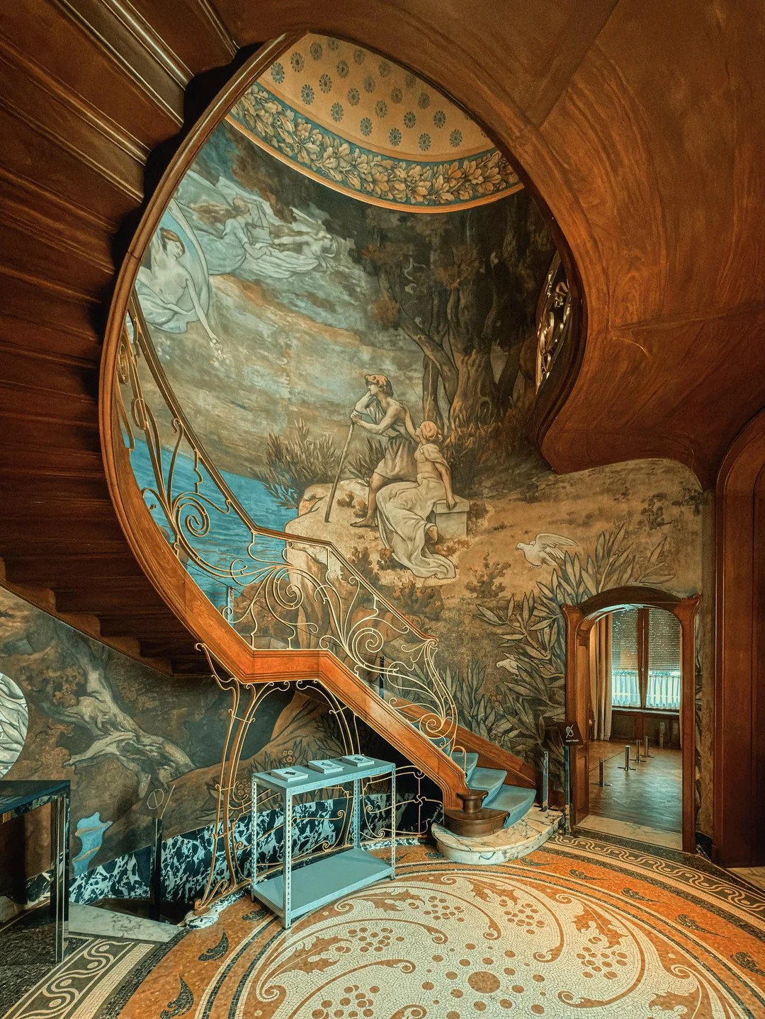 Scala nella Maison Hannon